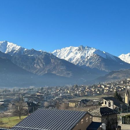 Beau Soleil Appartement Aosta Buitenkant foto