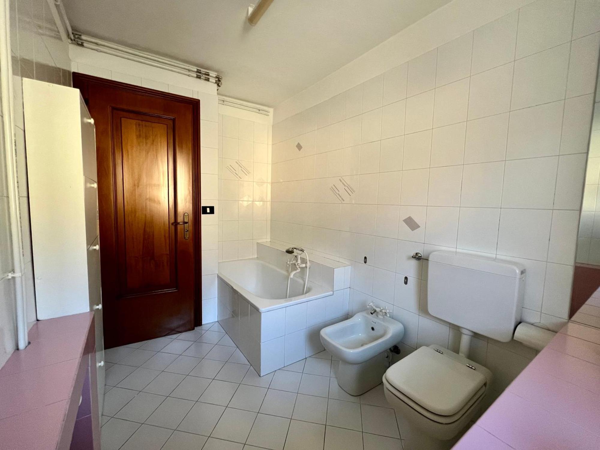 Beau Soleil Appartement Aosta Buitenkant foto